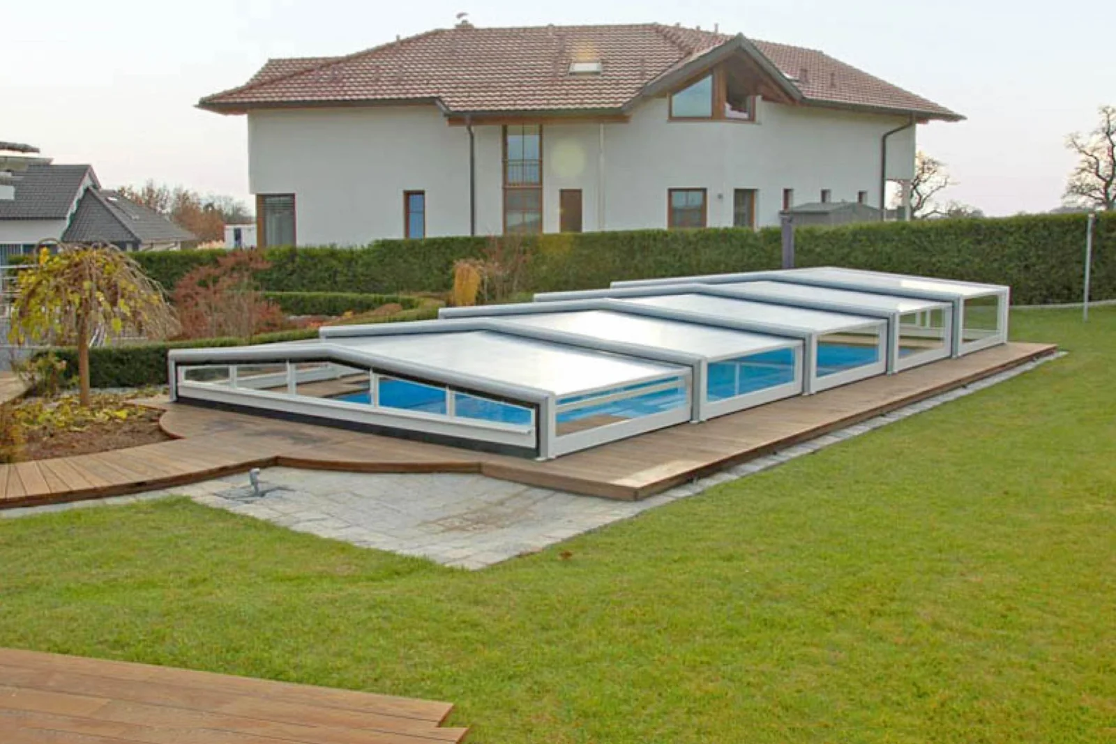 Labri-de-piscine-Abri-bas.04-maroc-scaled-1